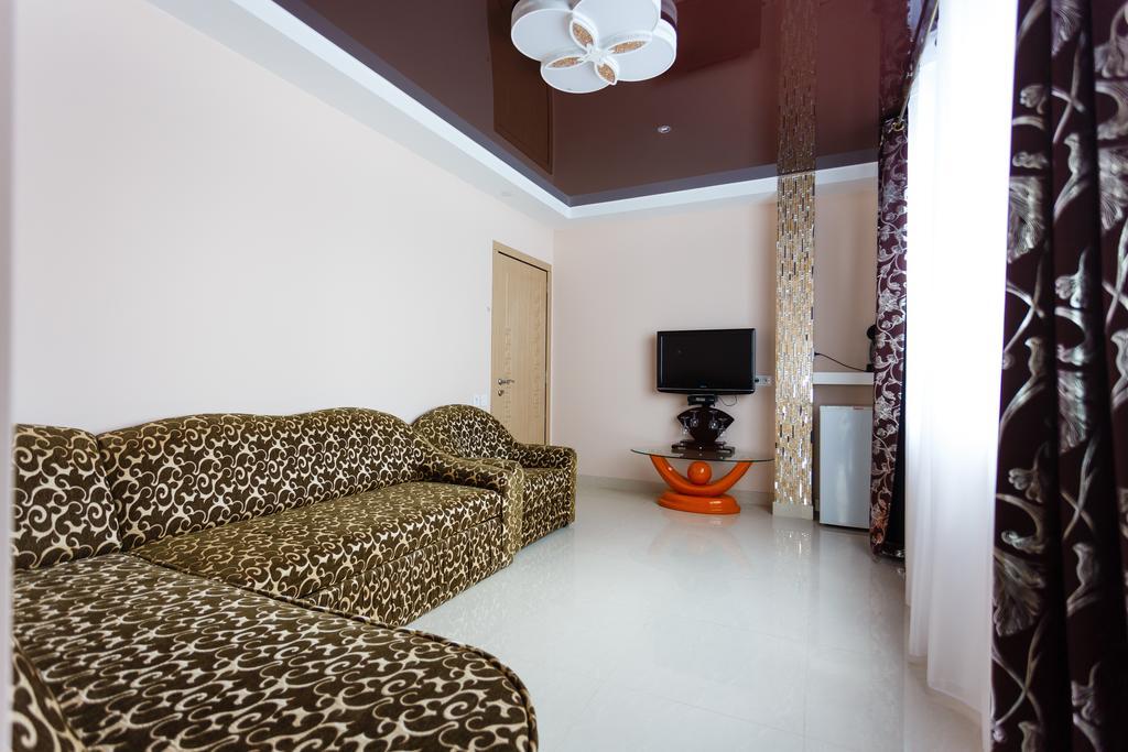 Vip Hotel Koblevo Exterior photo